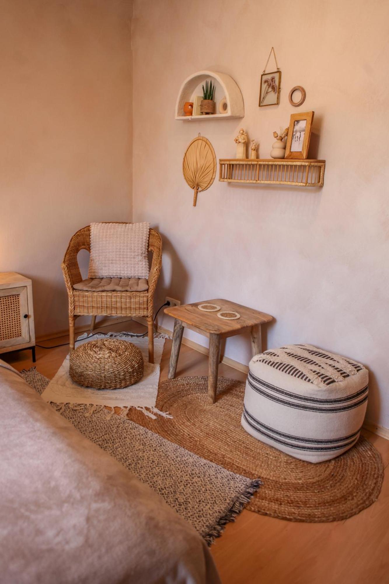 Cozy Apartment In The Heart Of The Historic City Bratislava Exteriör bild